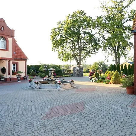 Pod Klonami Kisewo