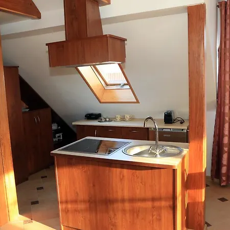Apartament Pod Klonami Kisewo *