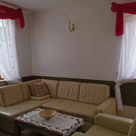 Apartament Pod Klonami Kisewo Leczyce